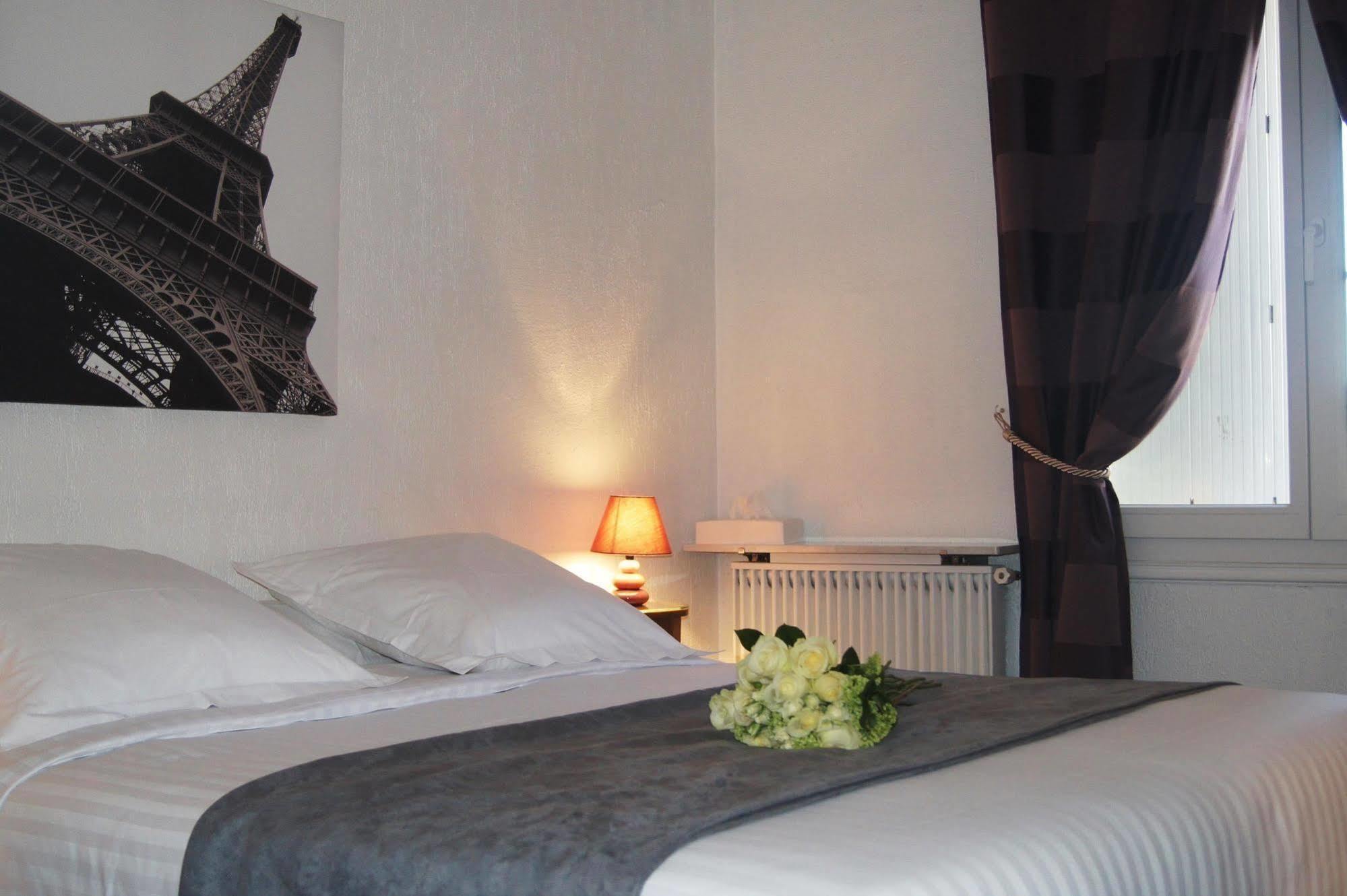 Ruc Hotel Cannes Exterior photo